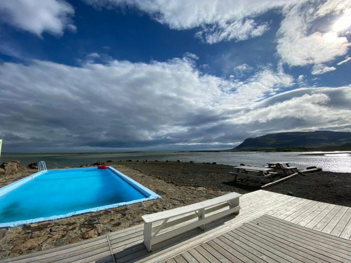 Mora Guesthouse Hagi  Esterno foto